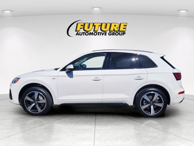 Used 2022 Audi Q5 2.0T Premium Plus w/ Premium Plus Package AWD/4WD image 6