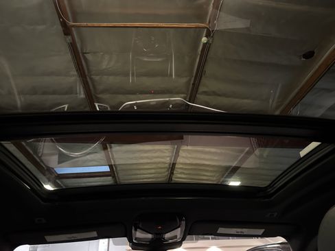 Used 2024 BMW X6 xDrive40i w/ Parking Assistance Package image 21