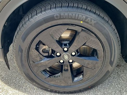 Used 2023 Land Rover Discovery Sport S AWD/4WD image 10