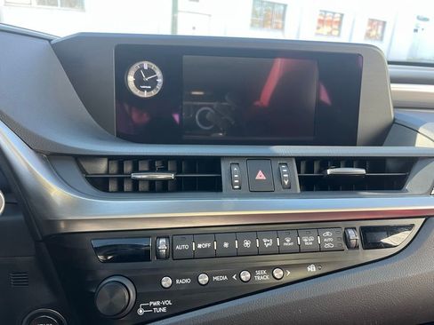 Used 2019 Lexus ES 350 F Sport w/ Accessory Package 2 image 19
