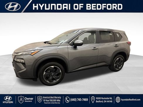 Used 2024 Nissan Rogue SV AWD/4WD image 10