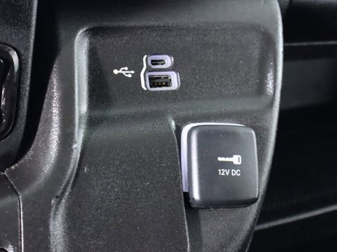 Used 2023 RAM ProMaster 2500 image 23