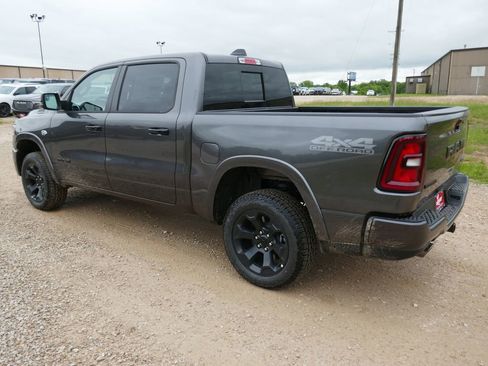 New 2026 RAM 1500 Big Horn AWD/4WD image 8
