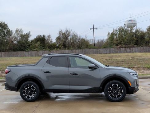 Used 2022 Hyundai Santa Cruz SEL w/ Activity Package image 9