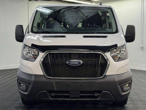 Used 2023 Ford Transit 250 Low Roof AWD w/ Exterior Upgrade Package image 5