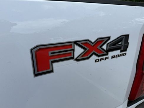 Used 2023 Ford F250 XL w/ STX Appearance Package image 13