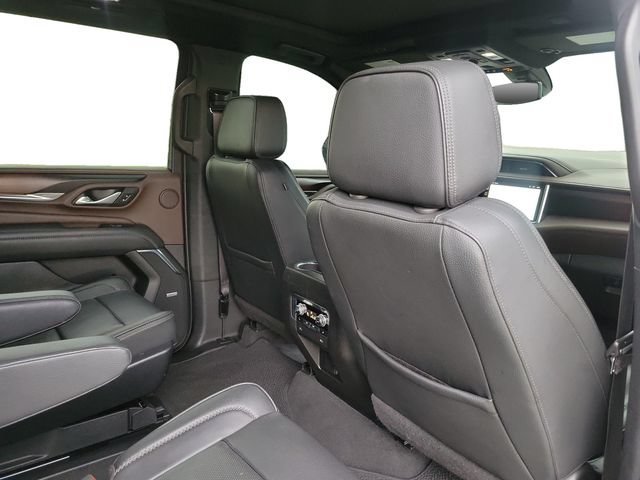 Used 2022 GMC Yukon XL Denali RWD image 35