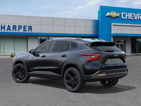 New 2026 Chevrolet Trax ACTIV FWD image 3