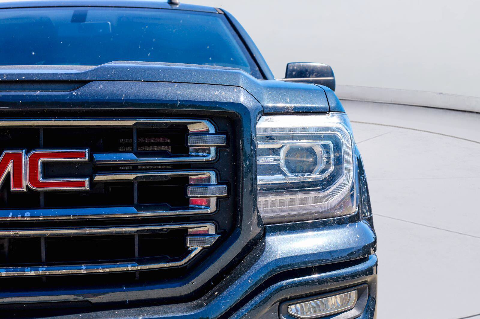 Used 2018 GMC Sierra 1500 SLT AWD/4WD image 6