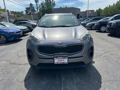 Used 2017 Kia Sportage LX w/ LX Popular Package FWD image 2