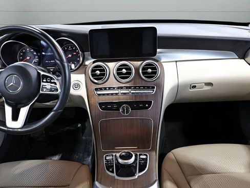 Used 2020 Mercedes-Benz C 300 4MATIC Sedan image 39