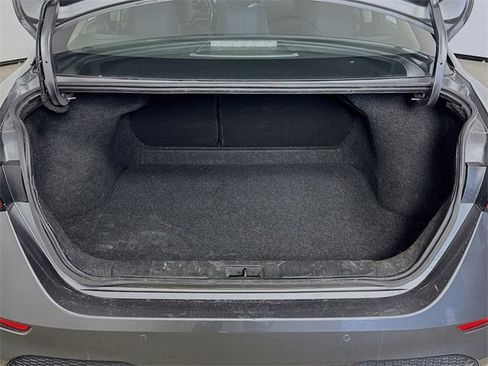 Used 2021 Nissan Sentra SV image 24