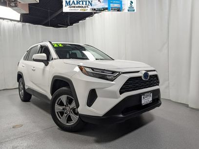 Used 2022 Toyota RAV4 XLE w/ Convenience Package