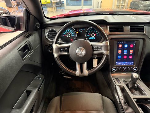 Used 2014 Ford Mustang Coupe w/ V6 Performance Package image 11