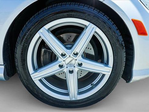 Used 2008 Mercedes-Benz C 300 4MATIC Sedan image 9