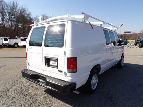 Used 2014 Ford E-150 and Econoline 150 image 7