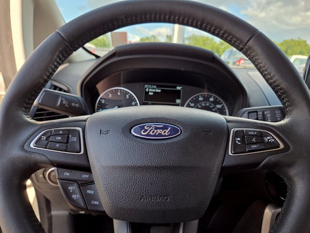 Used 2021 Ford EcoSport Titanium w/ Interior Protection Package FWD image 24