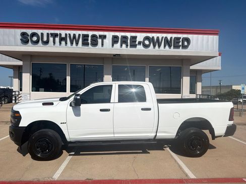 Used 2025 RAM 2500 Tradesman AWD/4WD image 8