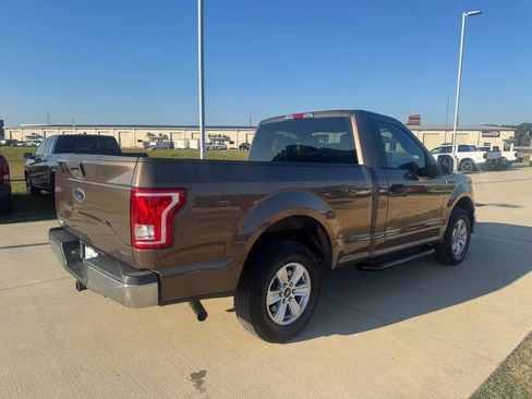 Used 2016 Ford F150 XLT image 7