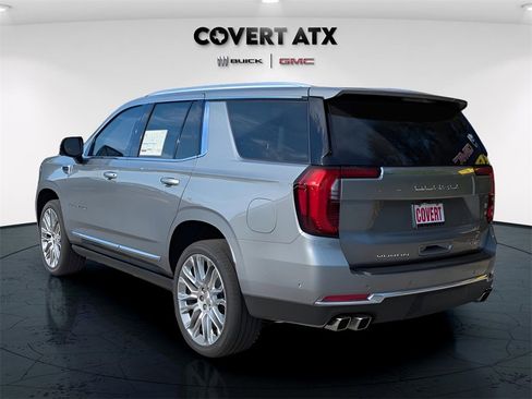 Used 2026 GMC Yukon Denali w/ Denali Reserve Package image 5