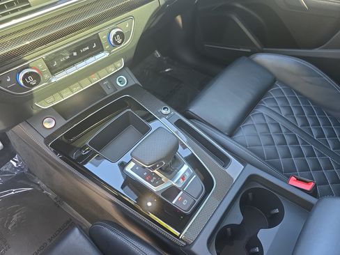 Used 2024 Audi SQ5 Premium Plus w/ Premium Plus Package AWD/4WD image 21