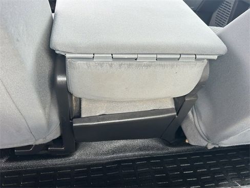 Used 2016 Ford F250 XL w/ Power Equipment Group image 24