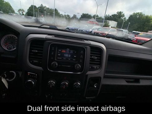 Used 2019 RAM 1500 Express w/ Express Value Package AWD/4WD image 18