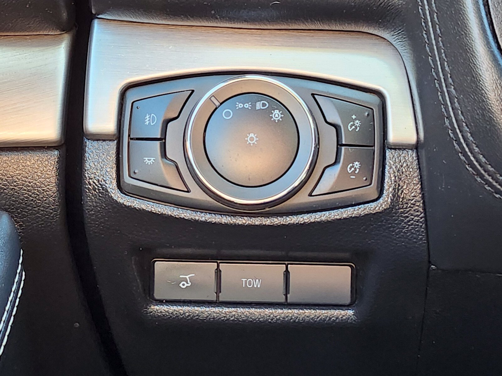 Used 2017 Ford Explorer Platinum AWD/4WD image 21
