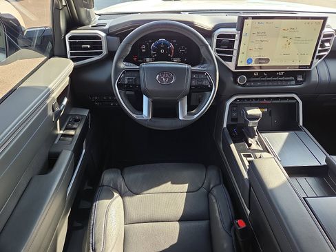 Used 2024 Toyota Tundra Platinum image 11