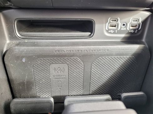 Used 2024 RAM 1500 Limited image 33