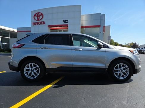 Used 2022 Ford Edge SEL image 8