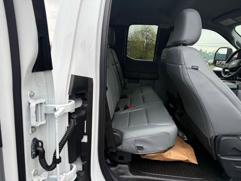 New 2024 Ford F350 XL w/ XL Chrome Package image 10