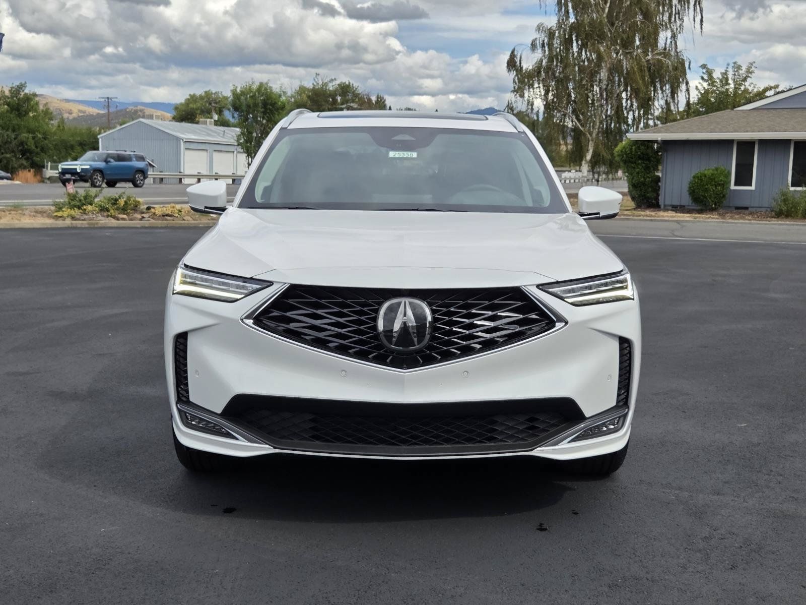 New 2026 Acura MDX w/ Advance Package AWD/4WD image 2