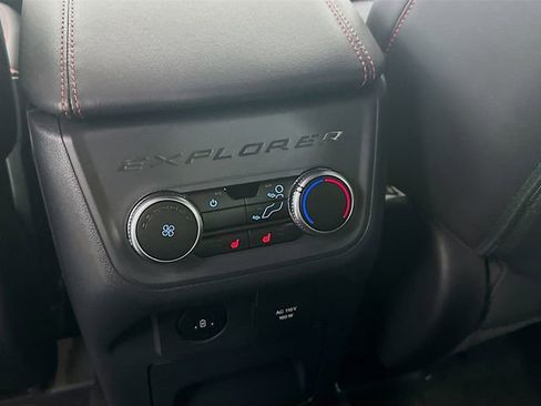 New 2026 Ford Explorer ST-Line w/ ST-Line Street Pack image 26