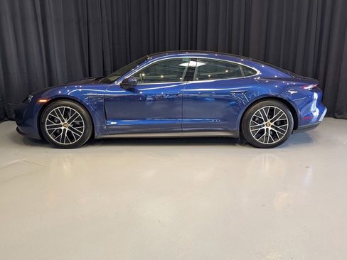 New 2024 Porsche Taycan image 2