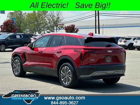 Used 2024 Chevrolet Blazer EV LT AWD/4WD image 4