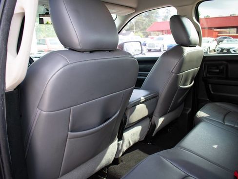 Used 2013 RAM 1500 Express image 29