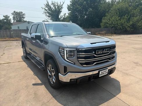 New 2026 GMC Sierra 1500 SLT w/ SLT Premium Plus Package AWD/4WD image 8