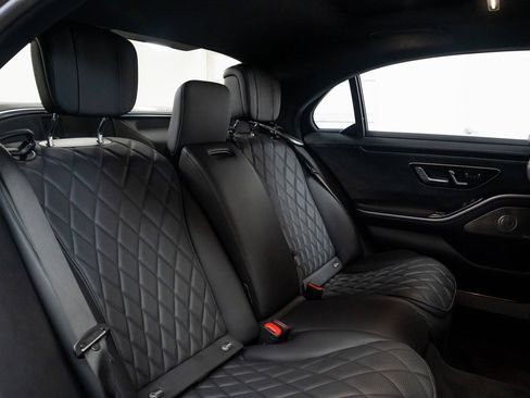 Used 2022 Mercedes-Benz S 580 4MATIC Sedan image 25