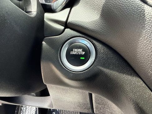 Used 2024 Chevrolet Equinox LT AWD/4WD image 34