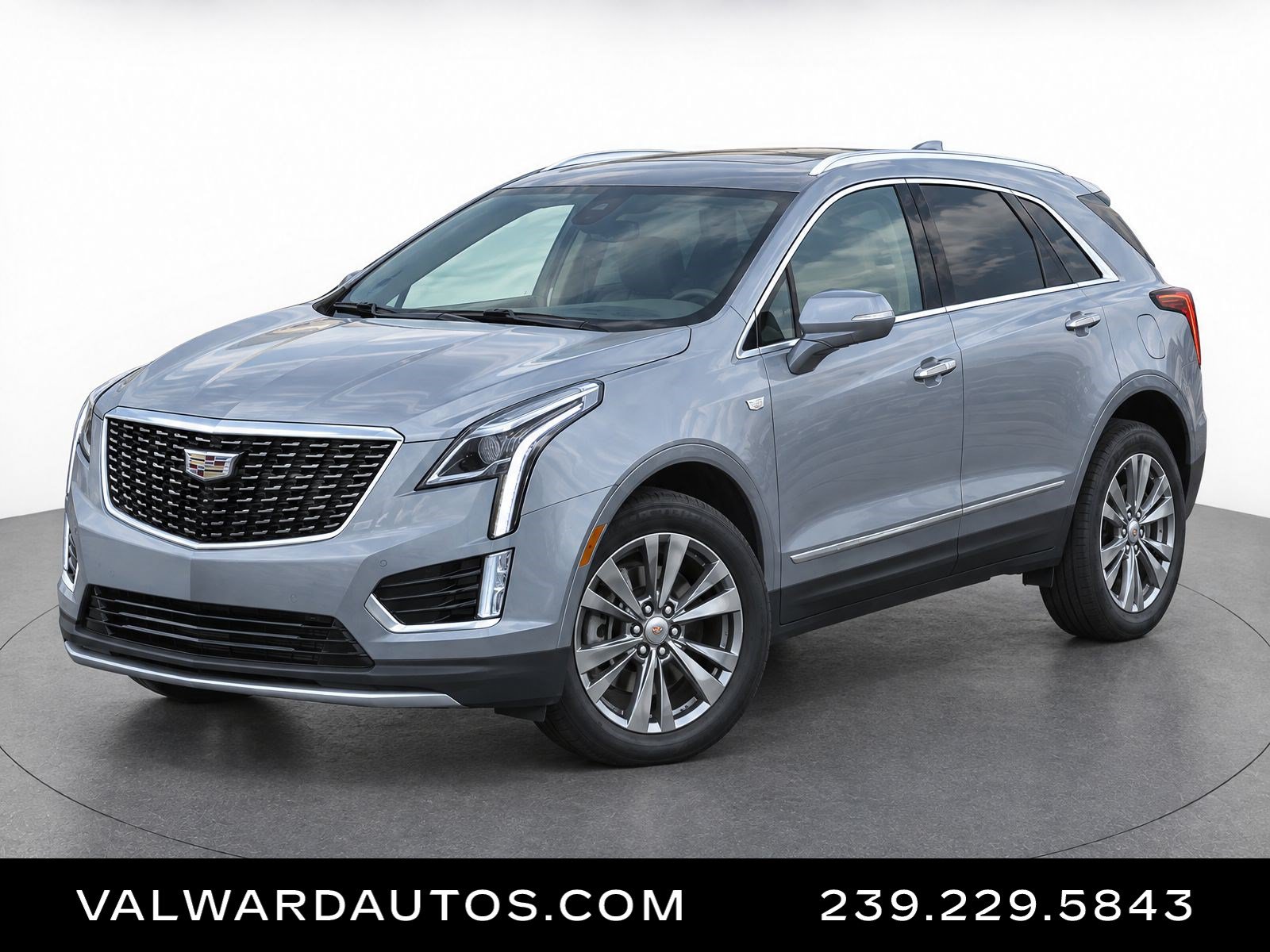 Used 2024 Cadillac XT5 Premium Luxury FWD image 1