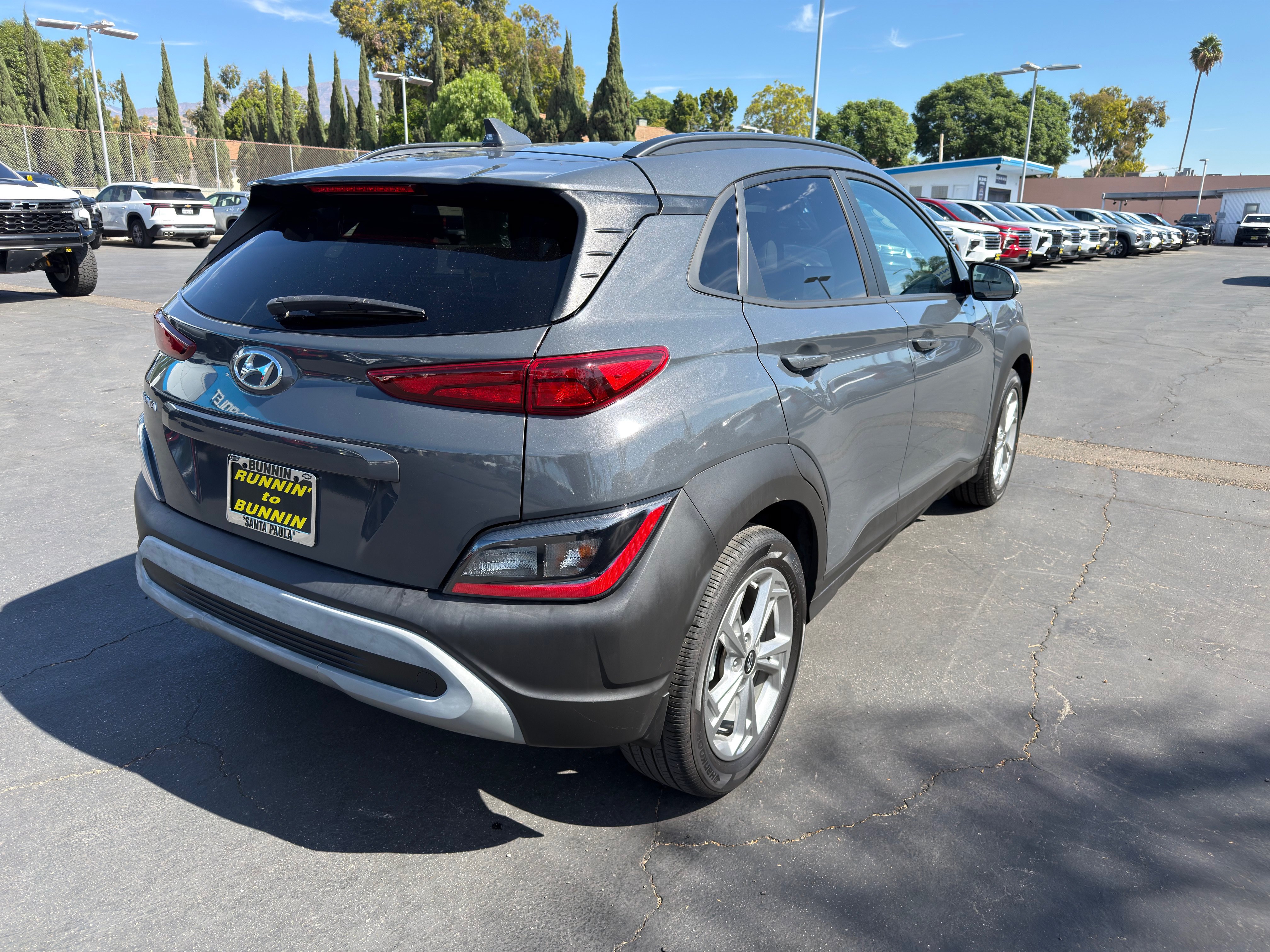 Used 2023 Hyundai Kona SEL FWD image 8