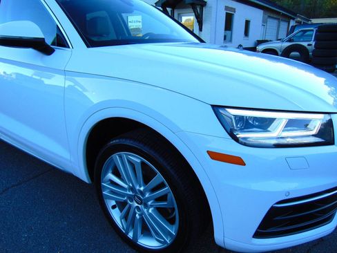 Used 2018 Audi Q5 2.0T Premium Plus w/ Premium Plus Package image 39