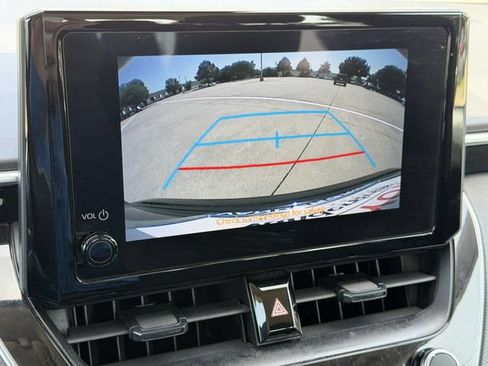 Used 2023 Toyota Corolla LE FWD image 16