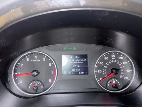 Used 2023 Kia Seltos EX AWD/4WD image 16