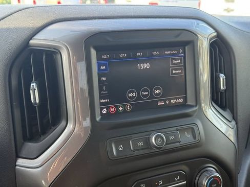 Used 2020 Chevrolet Silverado 1500 Custom w/ Custom Max Trailering Package AWD/4WD image 24