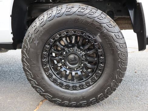 Used 2021 RAM 2500 Tradesman AWD/4WD image 40