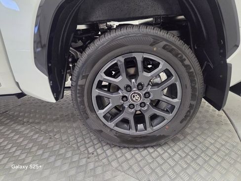 New 2026 Toyota Tundra Platinum image 26