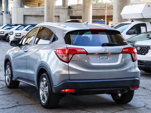 Used 2017 Honda HR-V EX-L image 6