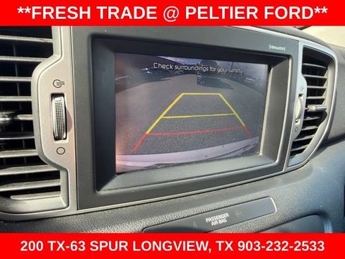 Used 2017 Kia Sportage EX w/ EX Premium Package FWD image 9